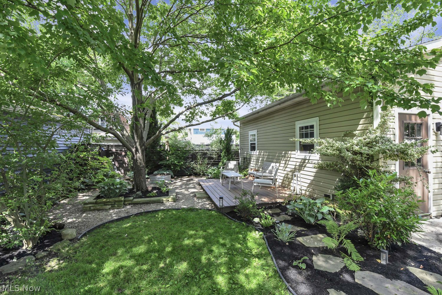 1616 Grace Avenue Lakewood OH 44107
