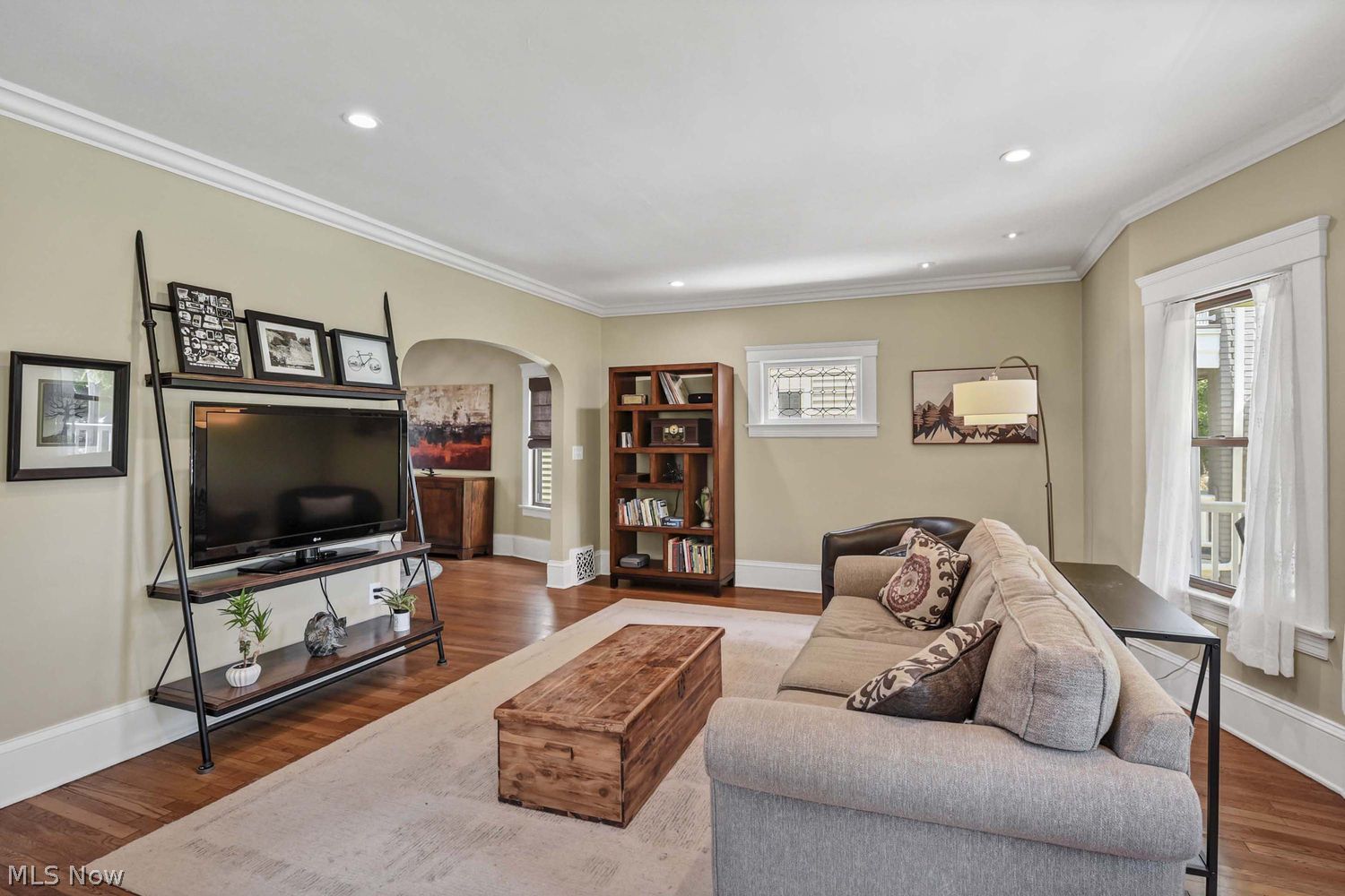 1616 Grace Avenue Lakewood OH 44107