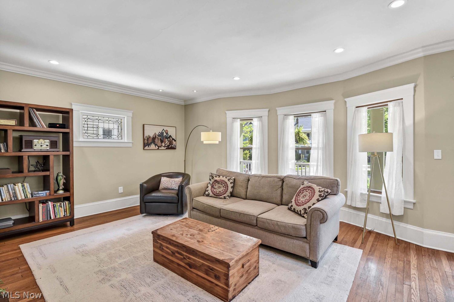 1616 Grace Avenue Lakewood OH 44107
