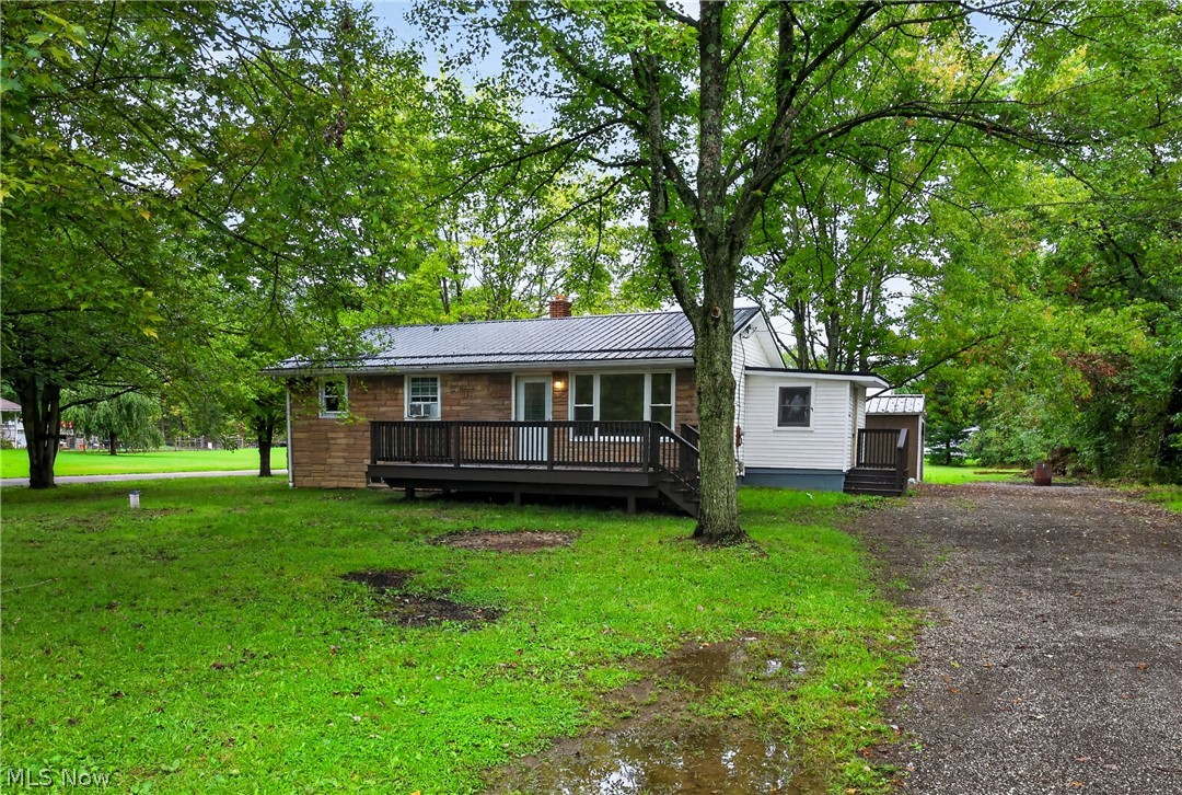 1570 State Route 88 Bristolville OH 44402