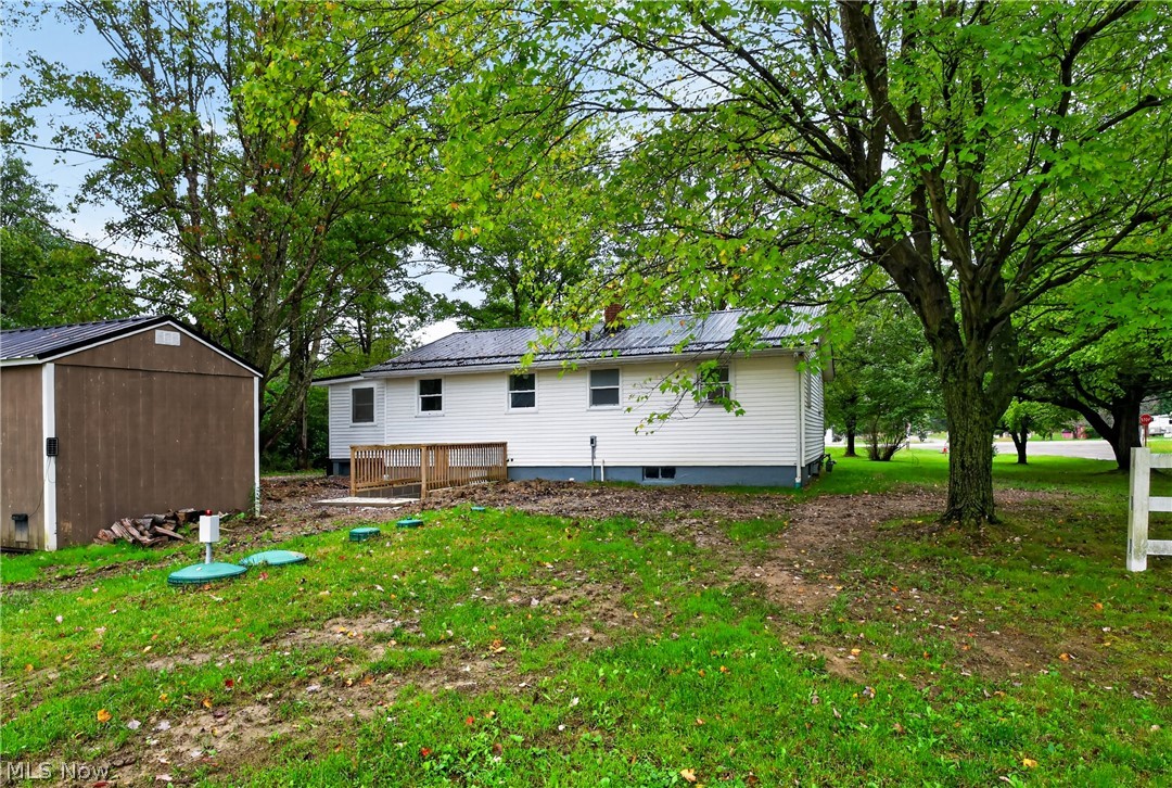 1570 State Route 88 Bristolville OH 44402