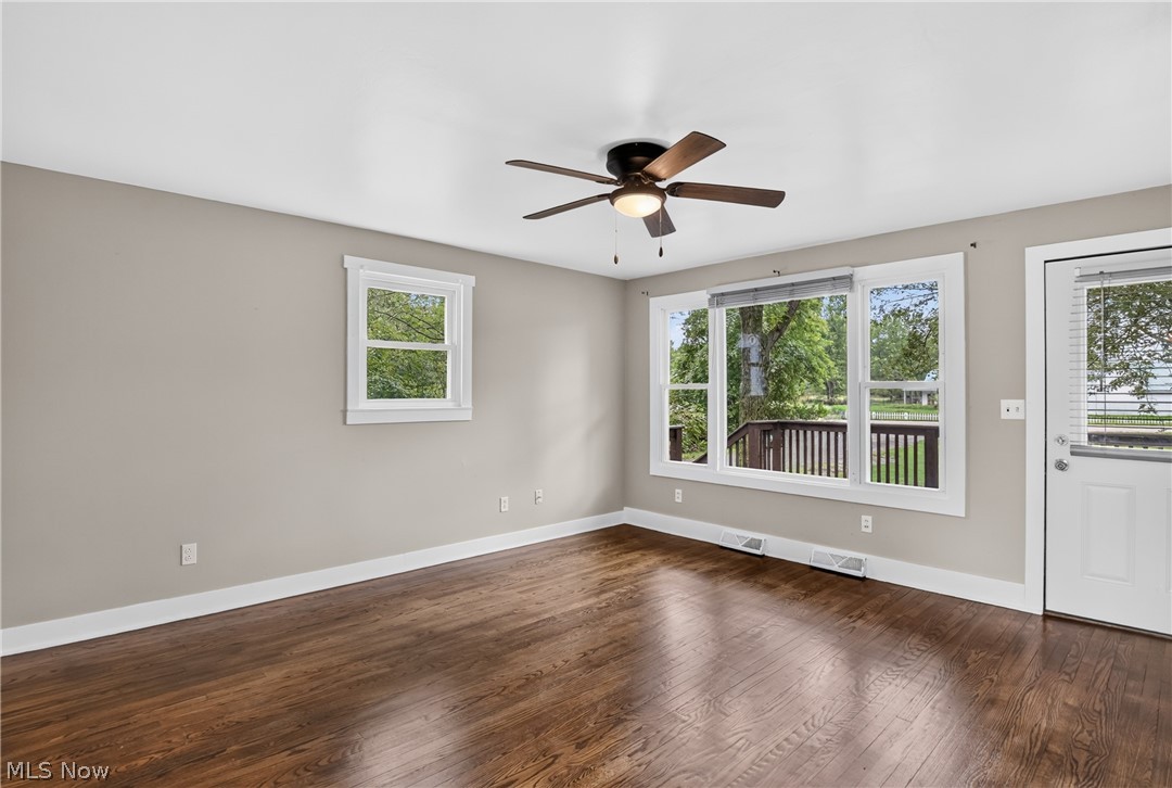 1570 State Route 88 Bristolville OH 44402