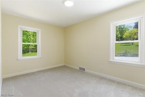 17305 Alexander Road Walton Hills OH 44146