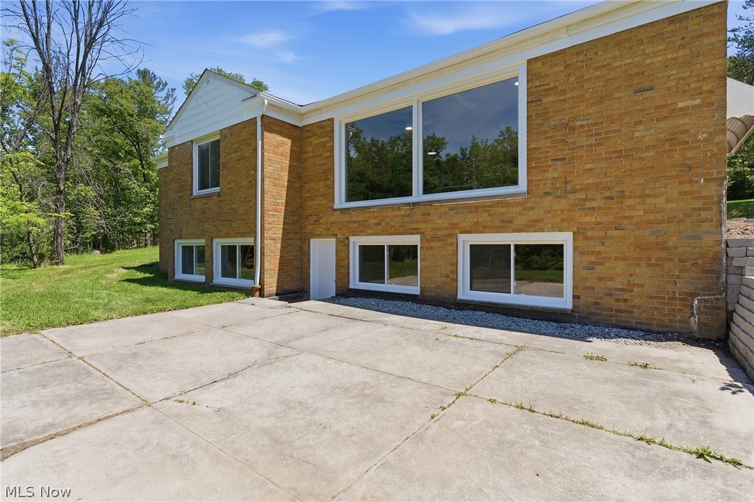 17305 Alexander Road Walton Hills OH 44146