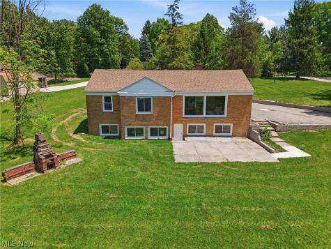 17305 Alexander Road Walton Hills OH 44146