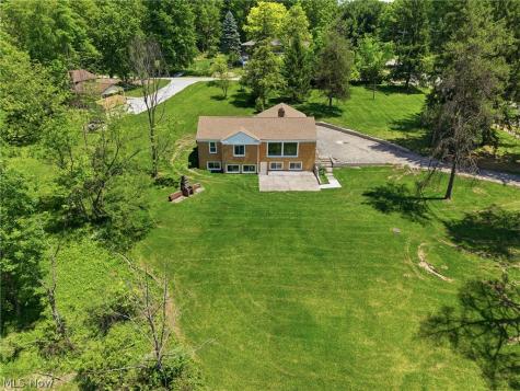 17305 Alexander Road Walton Hills OH 44146