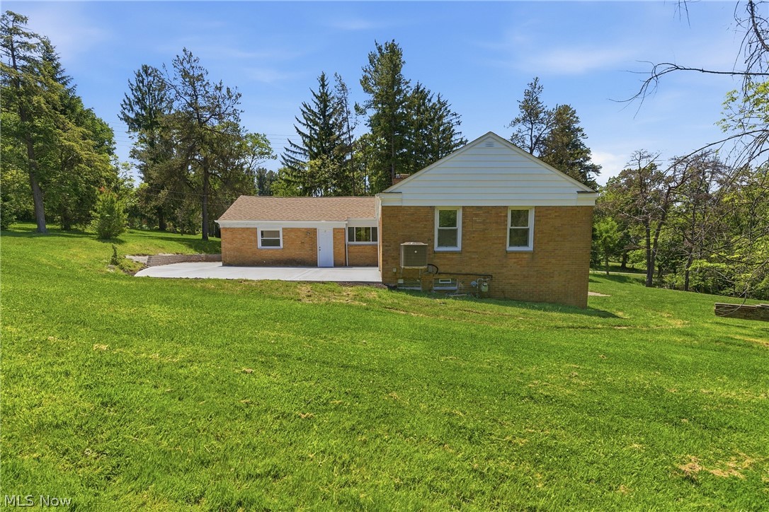 17305 Alexander Road Walton Hills OH 44146