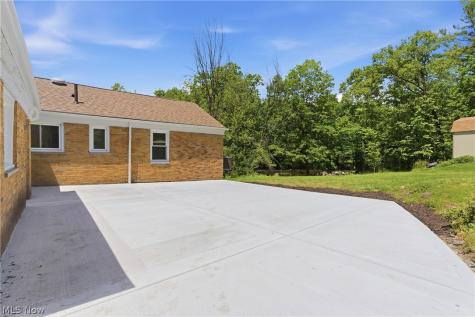 17305 Alexander Road Walton Hills OH 44146