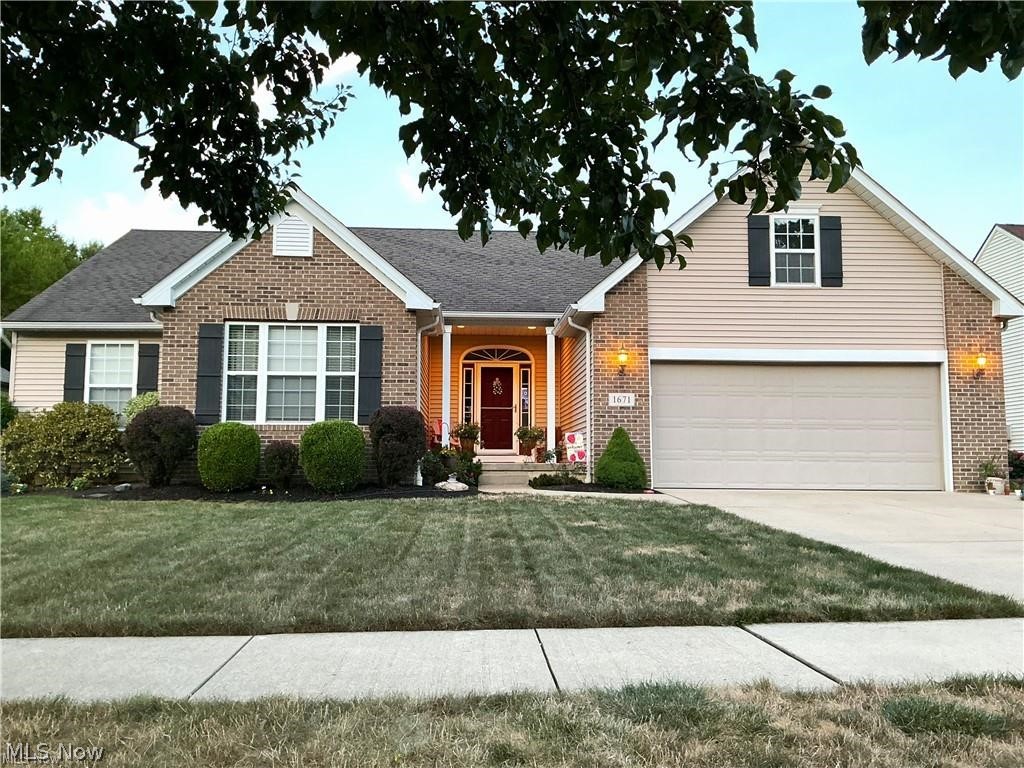 1671 Pine Drive Avon OH 44011