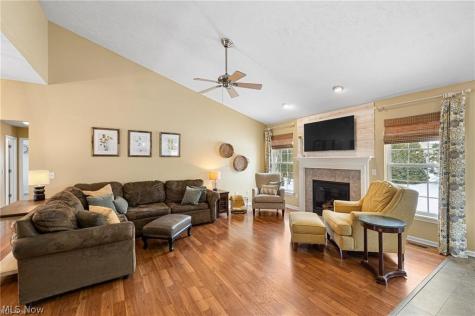 1671 Pine Drive Avon OH 44011