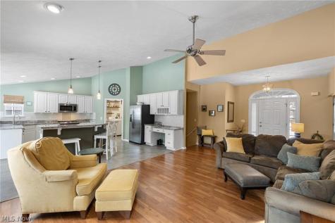 1671 Pine Drive Avon OH 44011