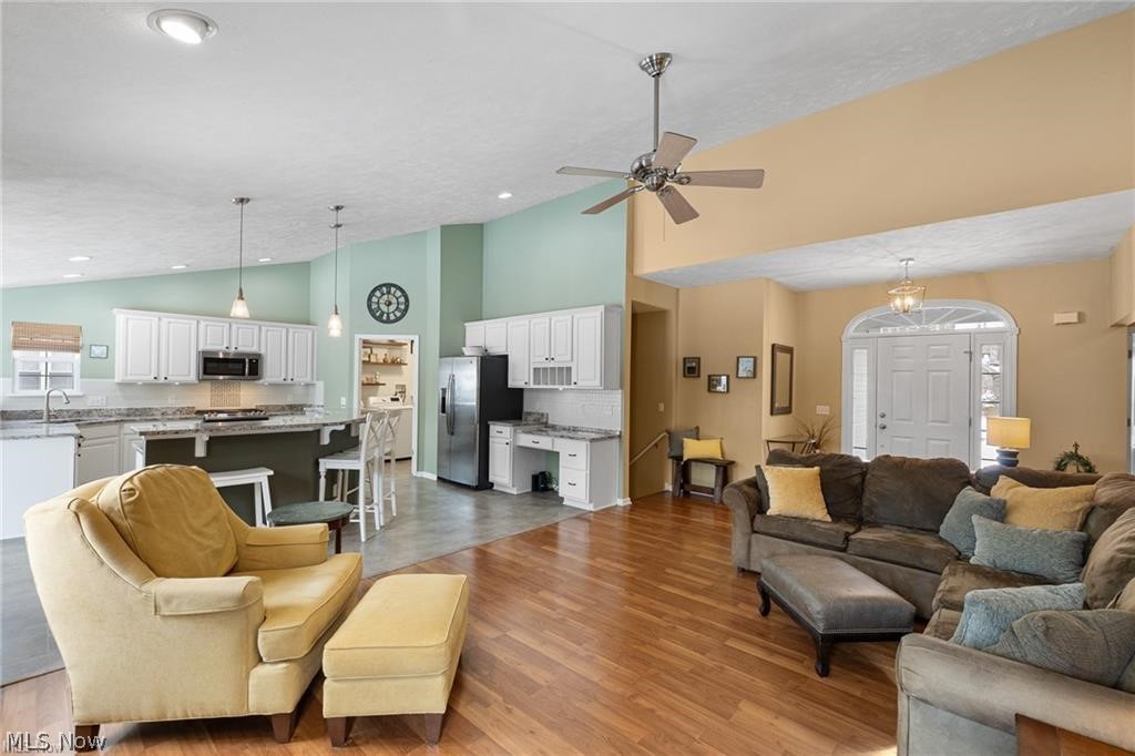 1671 Pine Drive Avon OH 44011