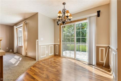 2124 Mount Pleasant Street NE Canton OH 44721