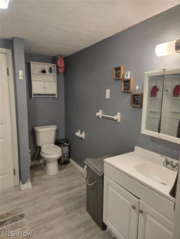 387 Stable Drive Lagrange OH 44050