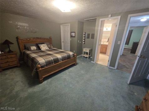 387 Stable Drive Lagrange OH 44050