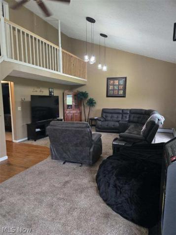 387 Stable Drive Lagrange OH 44050