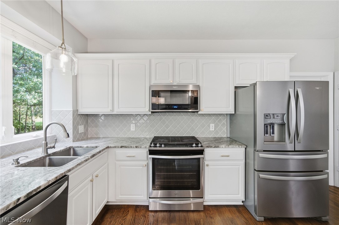 35098 Emory Drive Avon OH 44011