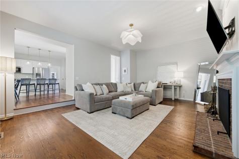 35098 Emory Drive Avon OH 44011