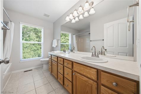 35098 Emory Drive Avon OH 44011