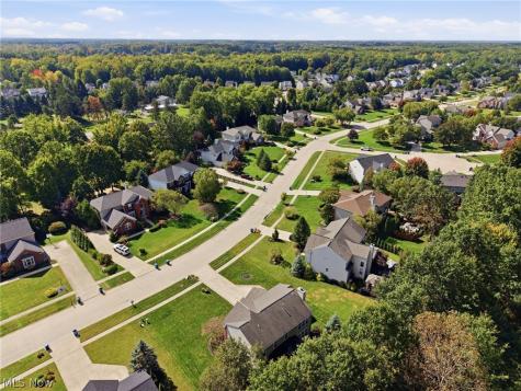 35098 Emory Drive Avon OH 44011