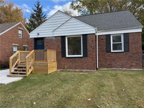 325 E 257 Street Euclid OH 44132