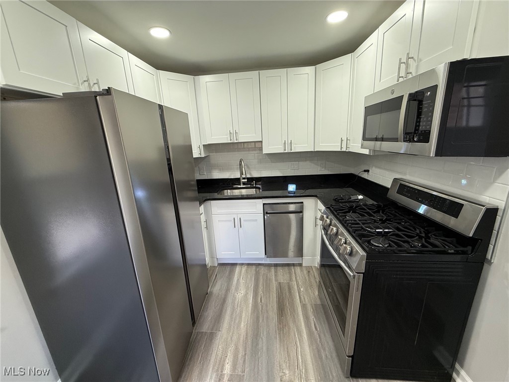 325 E 257 Street Euclid OH 44132