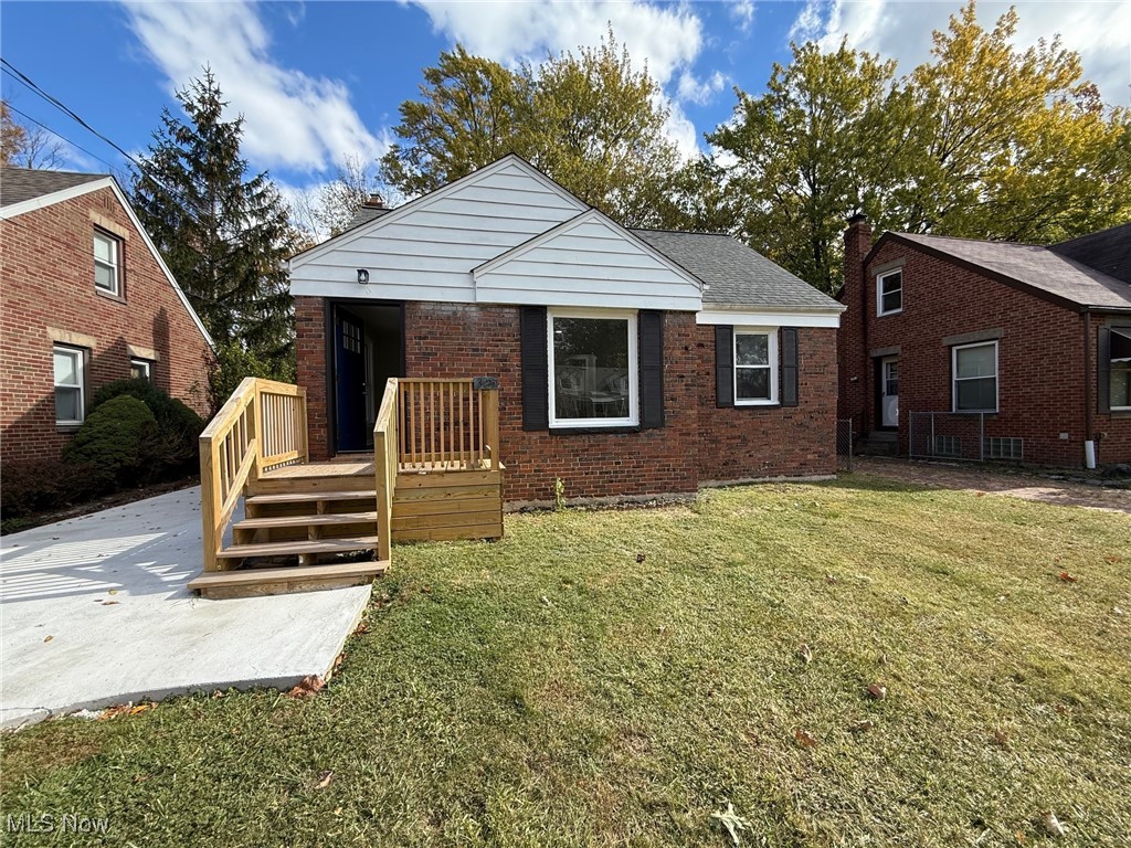 325 E 257 Street Euclid OH 44132