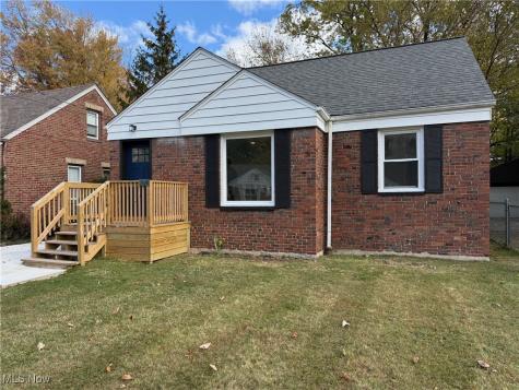 325 E 257 Street Euclid OH 44132