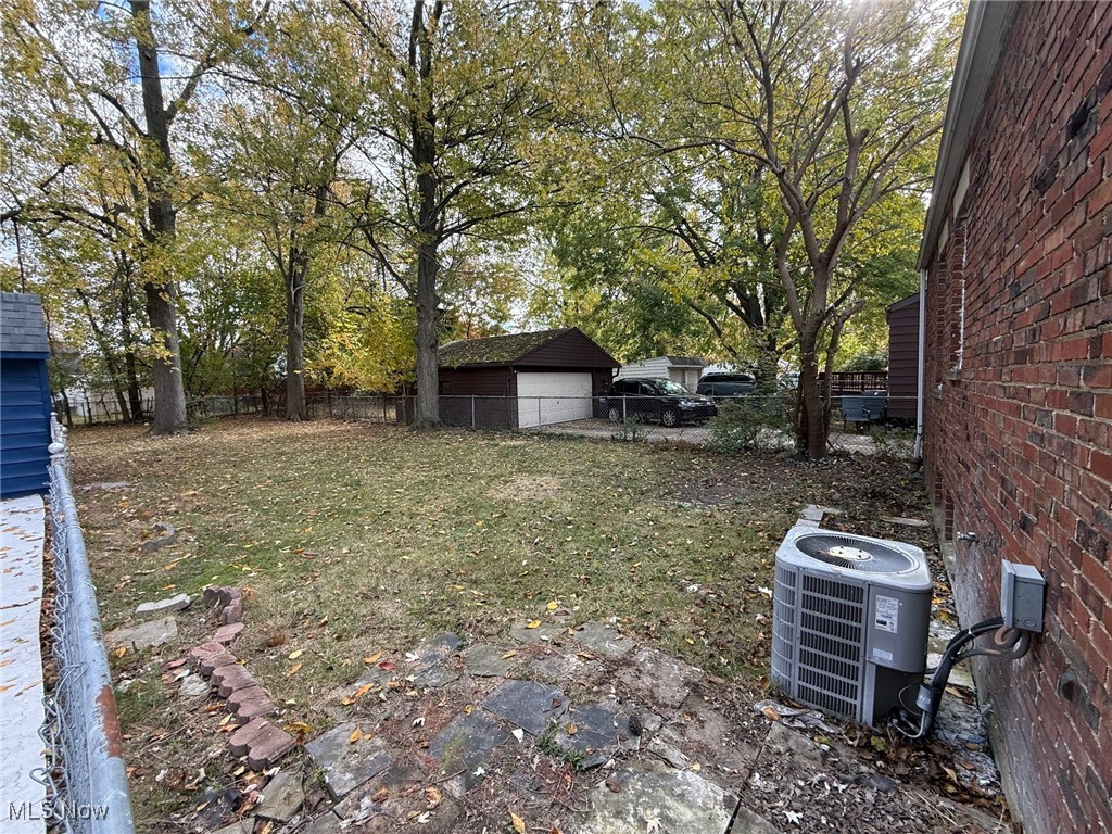 325 E 257 Street Euclid OH 44132