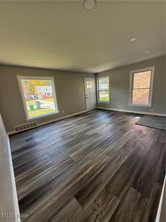 325 E 257 Street Euclid OH 44132