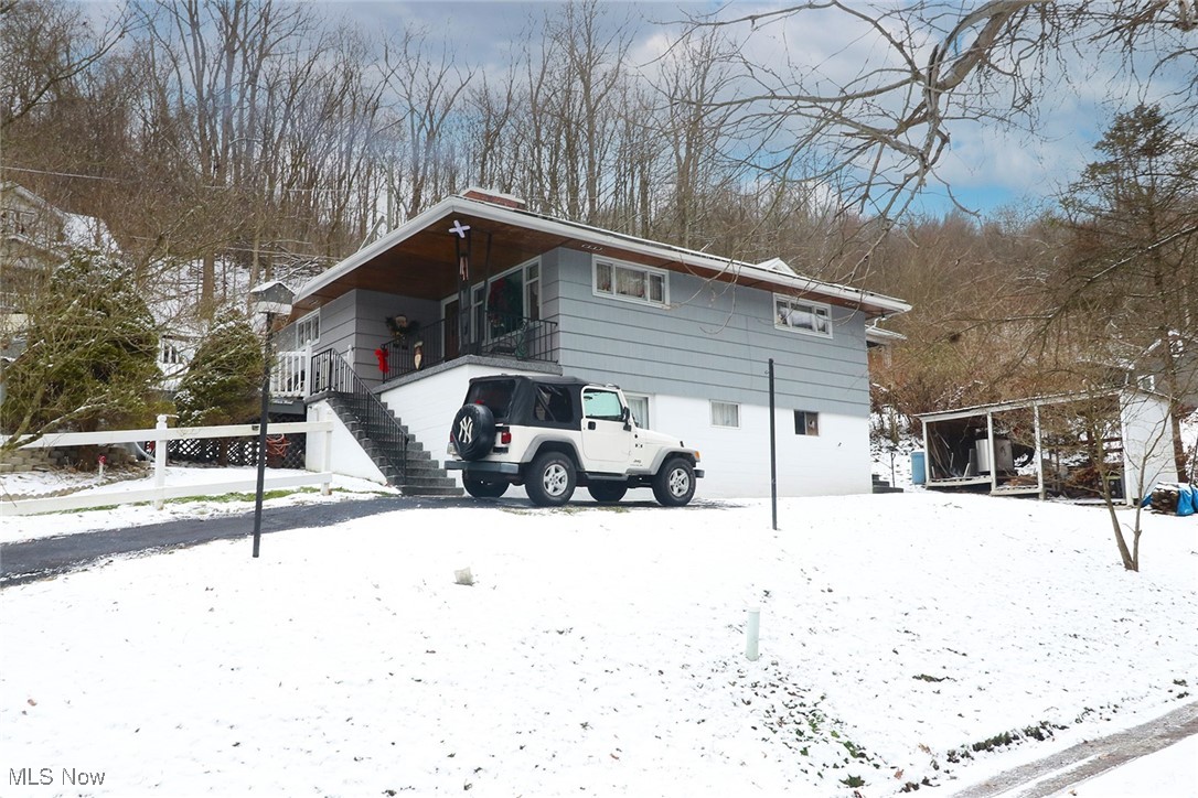 58575 Deep Run Road Martins Ferry OH 43935
