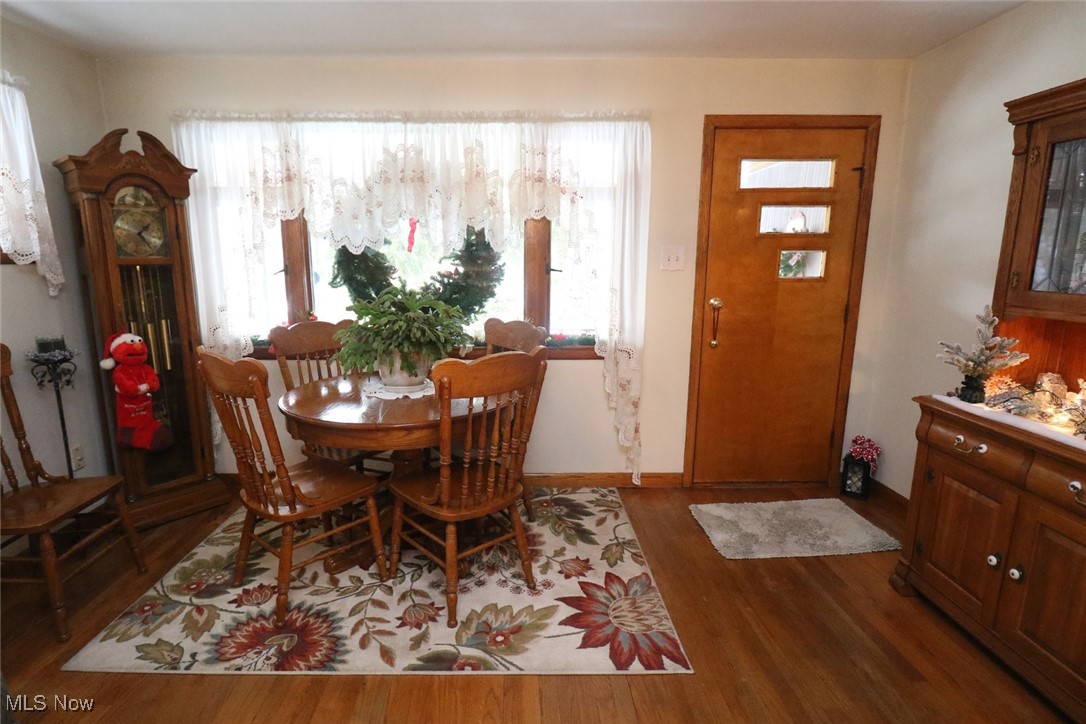 58575 Deep Run Road Martins Ferry OH 43935