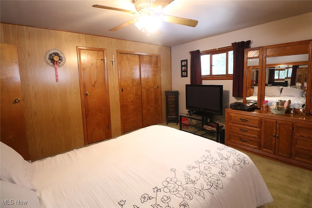 58575 Deep Run Road Martins Ferry OH 43935