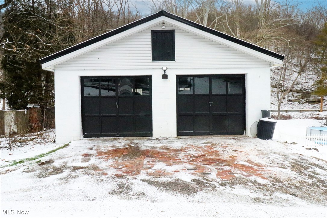 58575 Deep Run Road Martins Ferry OH 43935
