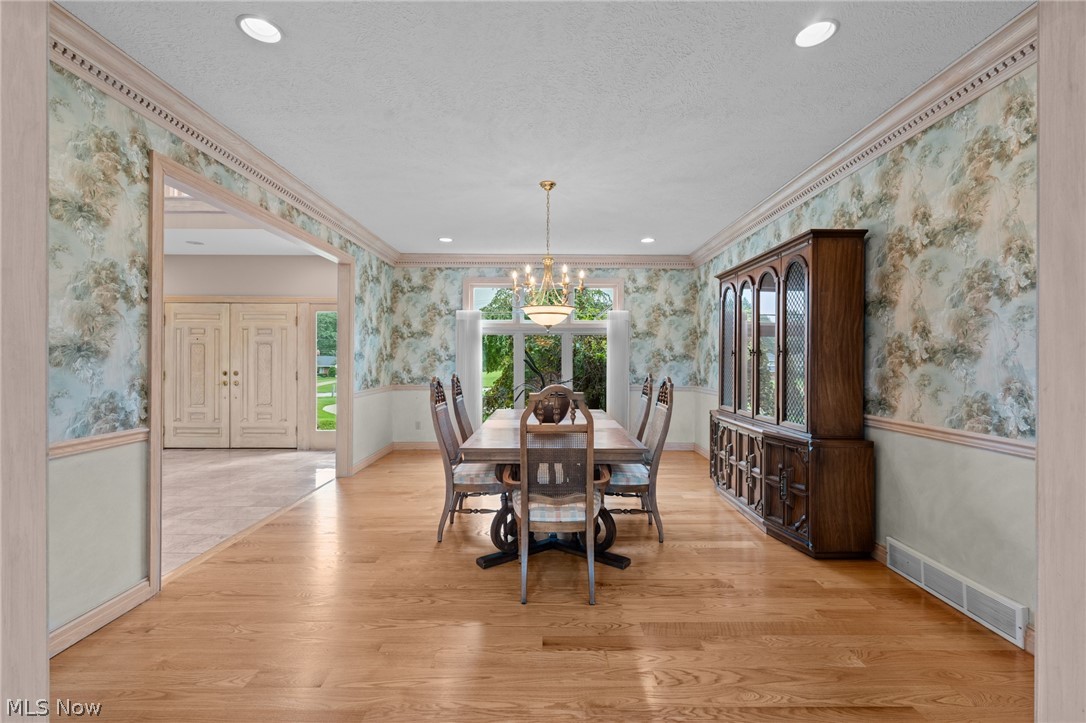 3008 Old Brainard Road Pepper Pike OH 44124