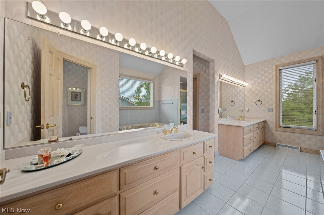 3008 Old Brainard Road Pepper Pike OH 44124