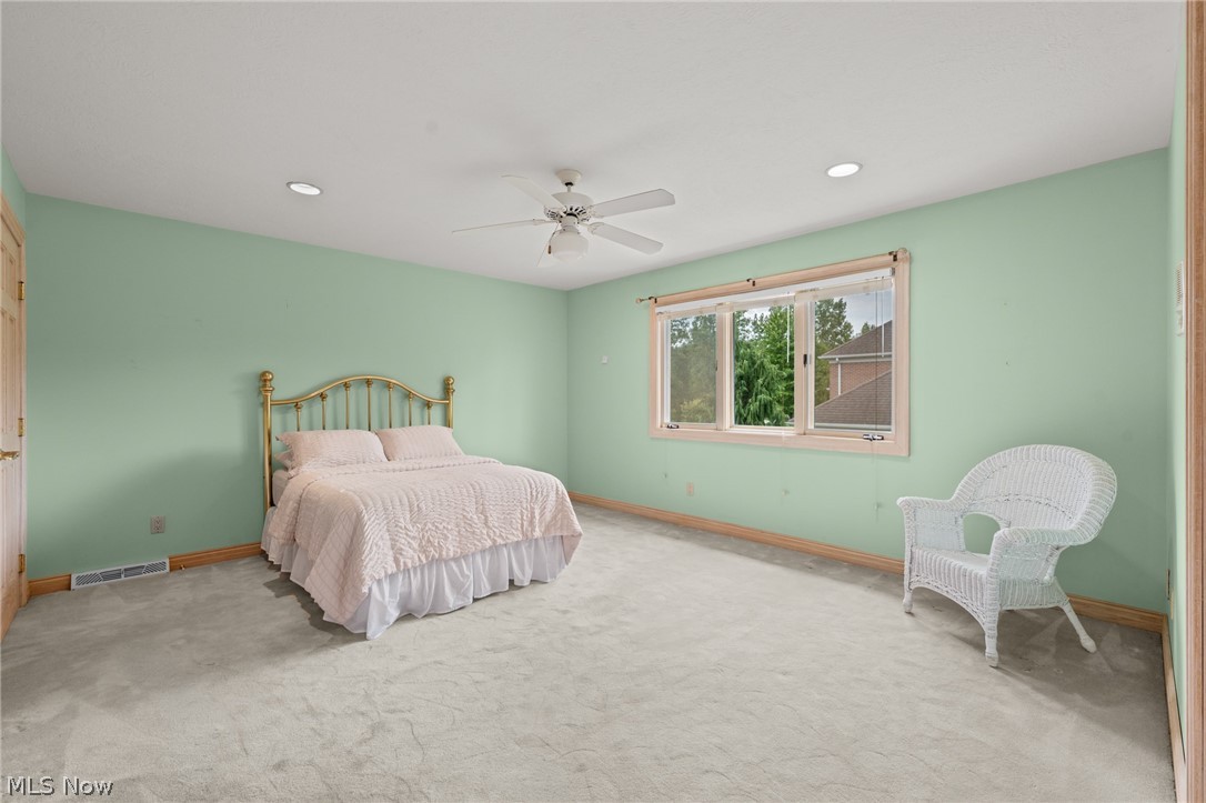 3008 Old Brainard Road Pepper Pike OH 44124