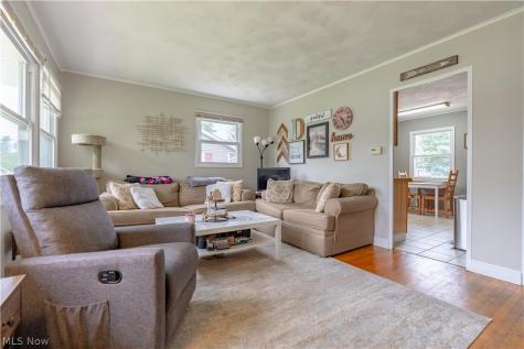 160 Page Street NW Massillon OH 44647