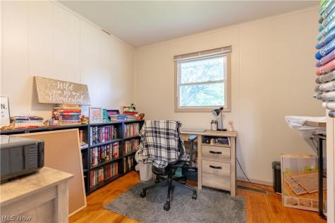 160 Page Street NW Massillon OH 44647