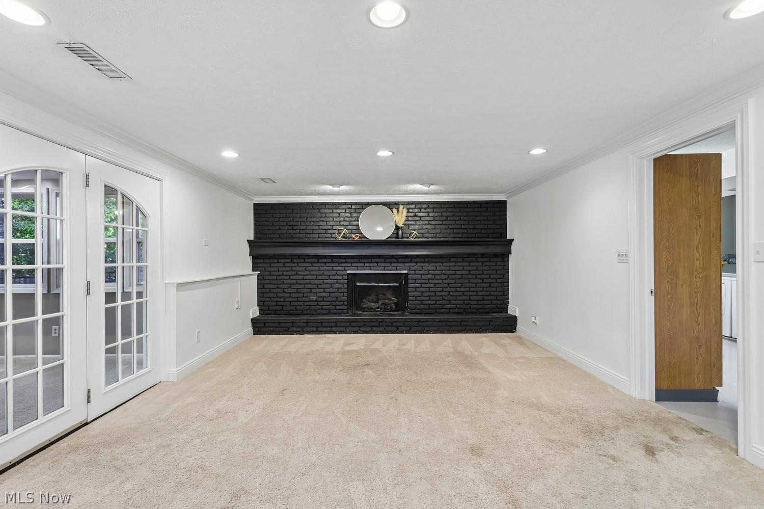 7035 W Parkview Drive Parma OH 44134