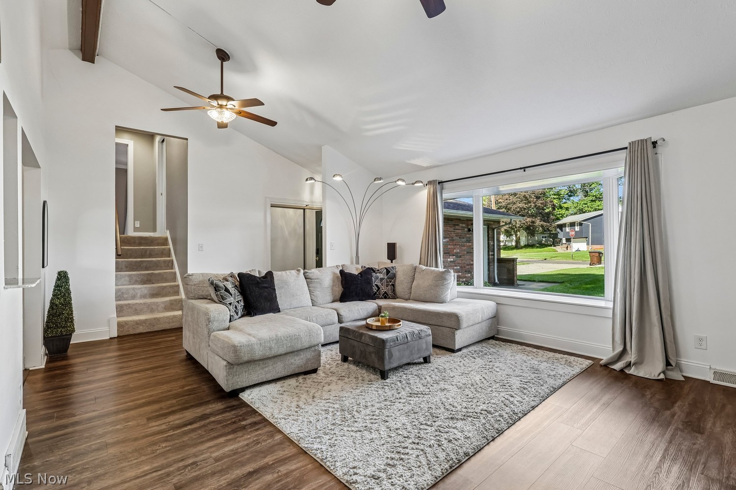 7035 W Parkview Drive Parma OH 44134