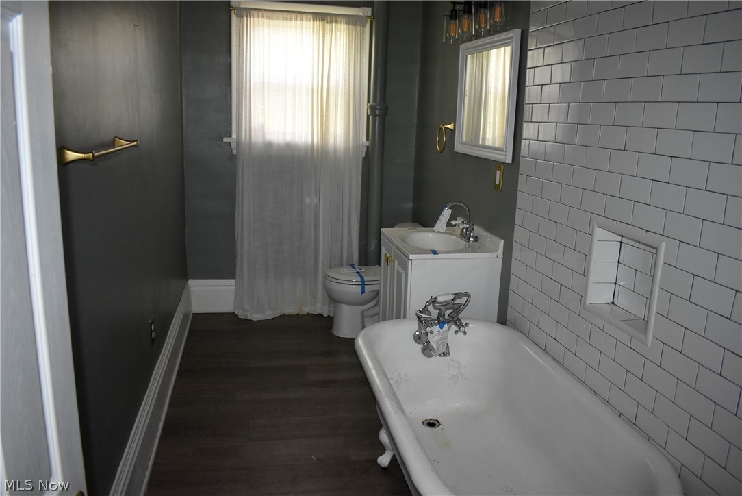 246 E 7th Street Salem OH 44460