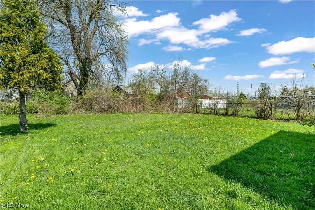 1631 W 8th Street Ashtabula OH 44004