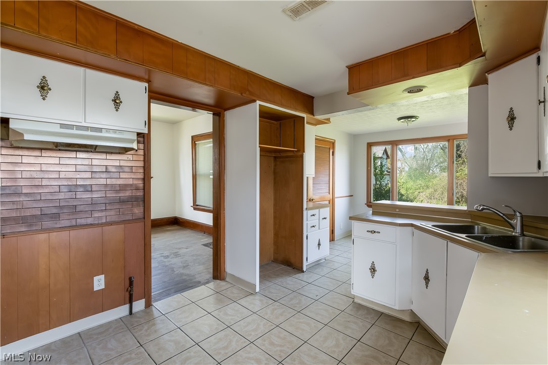 1631 W 8th Street Ashtabula OH 44004