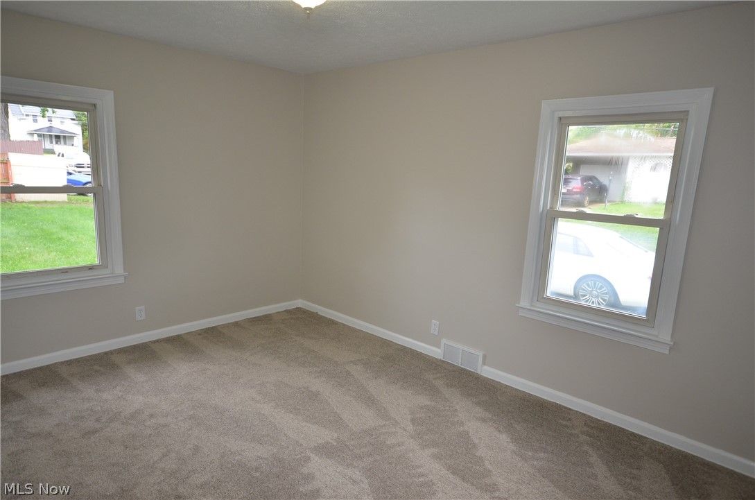 2524 Albrecht Avenue Akron OH 44312