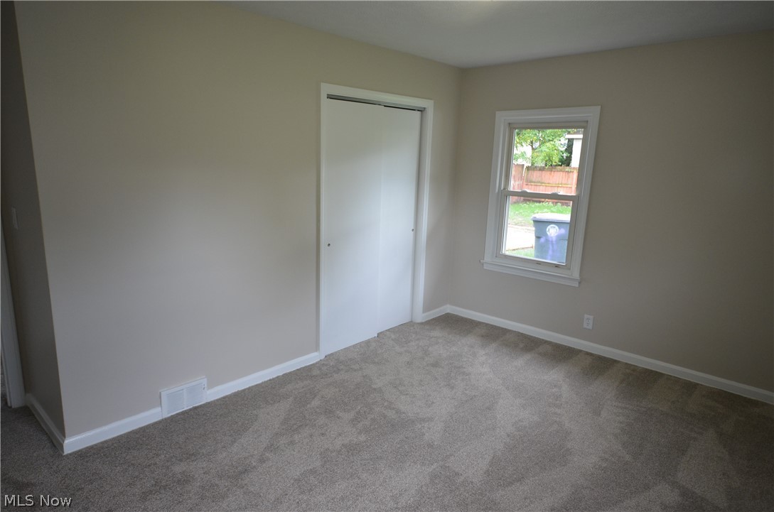 2524 Albrecht Avenue Akron OH 44312