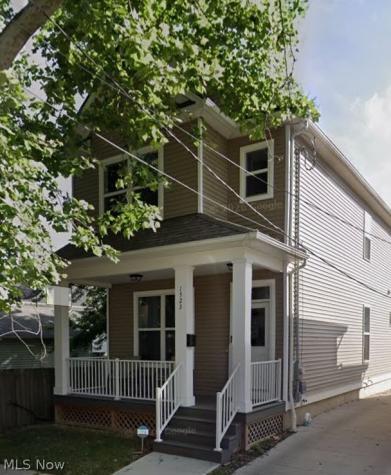 1523 E 122 Street Cleveland OH 44106