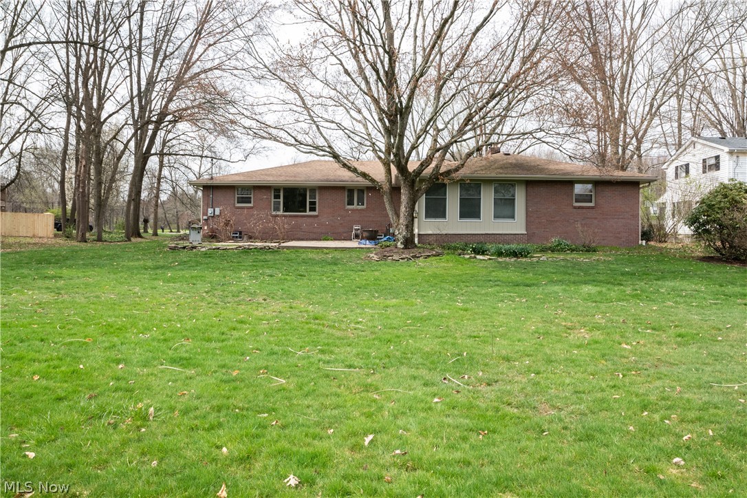 2004 Burning Tree Lane Youngstown OH 44505