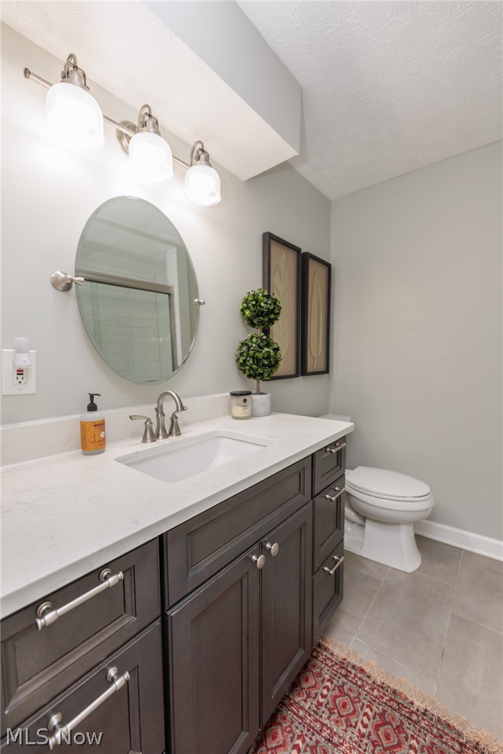 2436 Roxboro Street Avon OH 44011