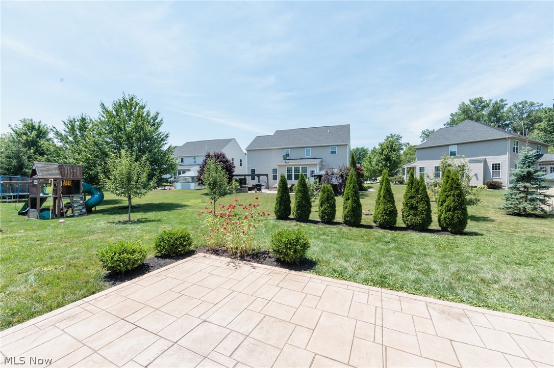 2436 Roxboro Street Avon OH 44011